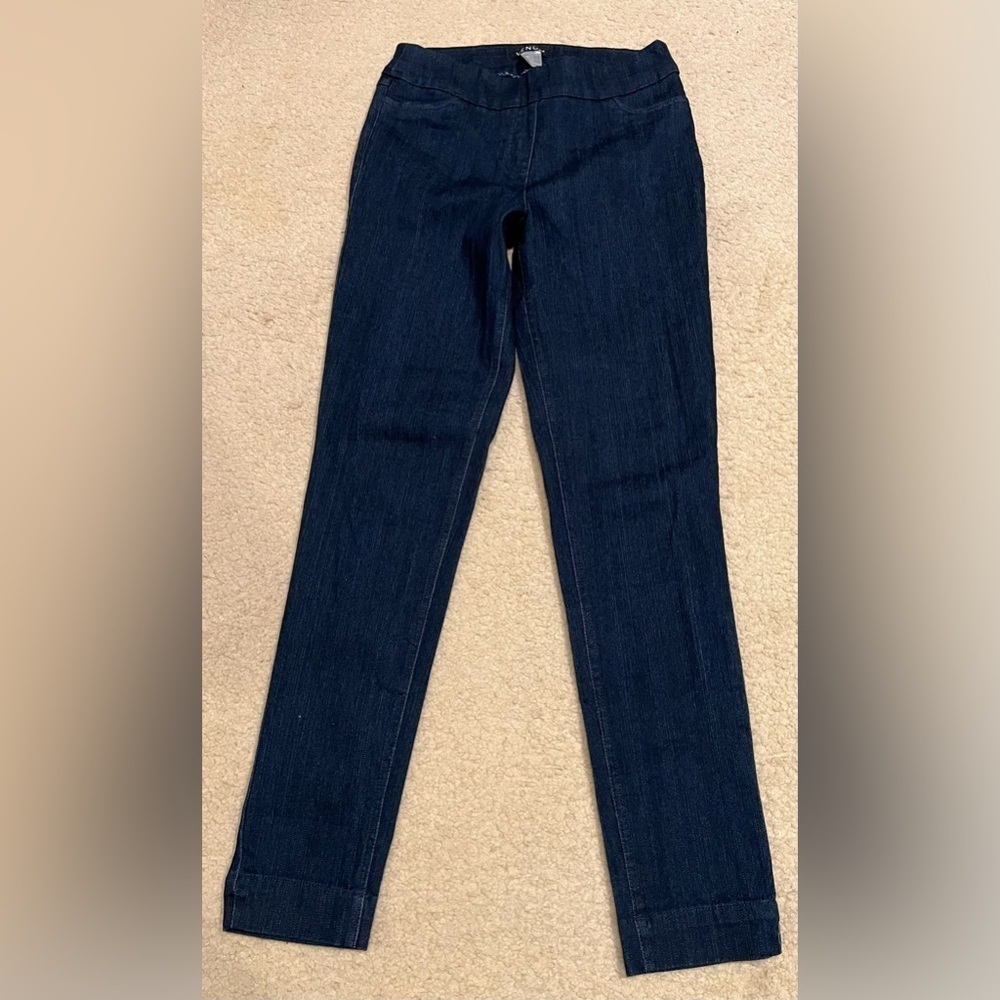 Venus pull on jeans size small